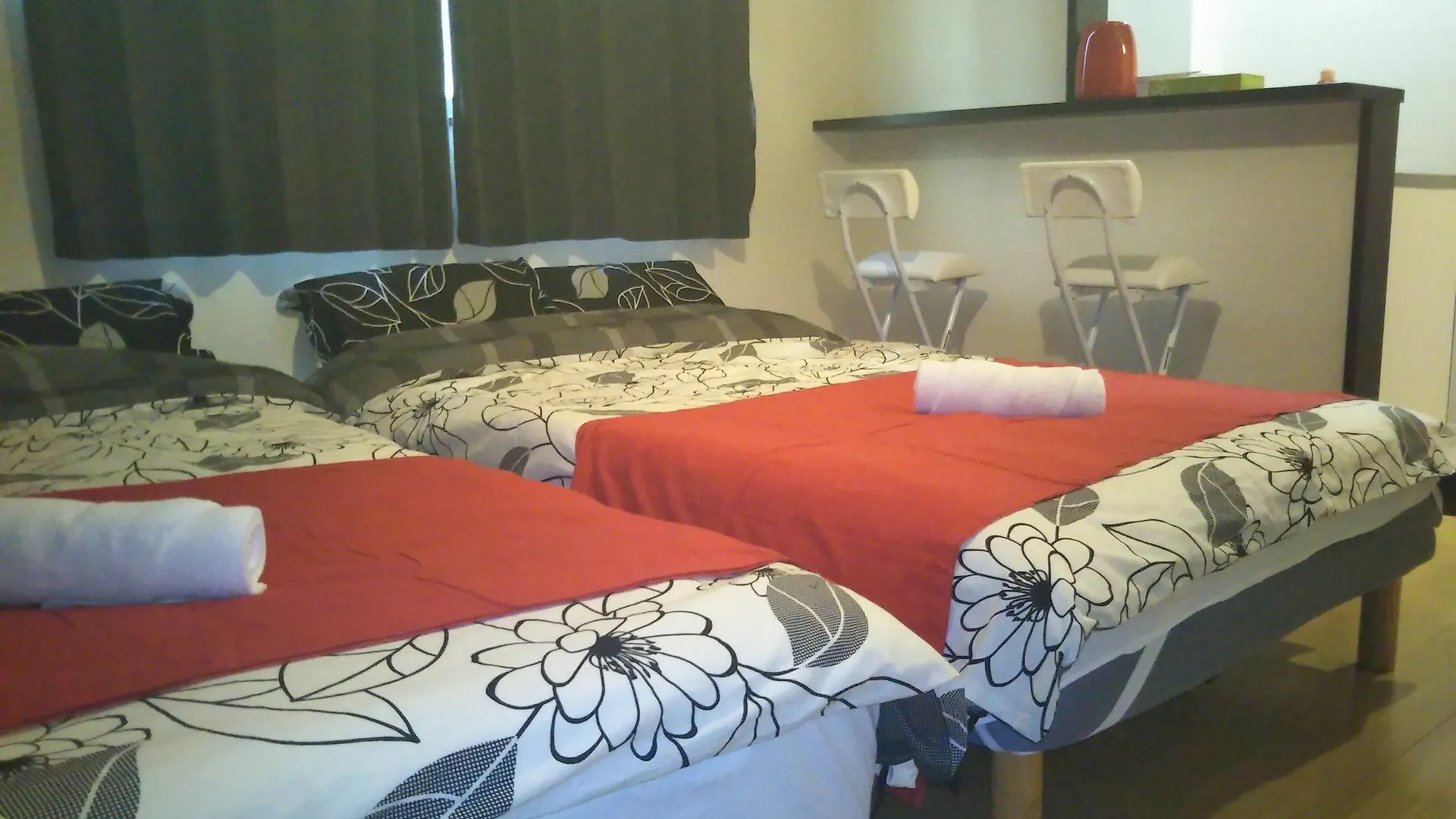 Gottsu Shinosaka Apartment  Osaka